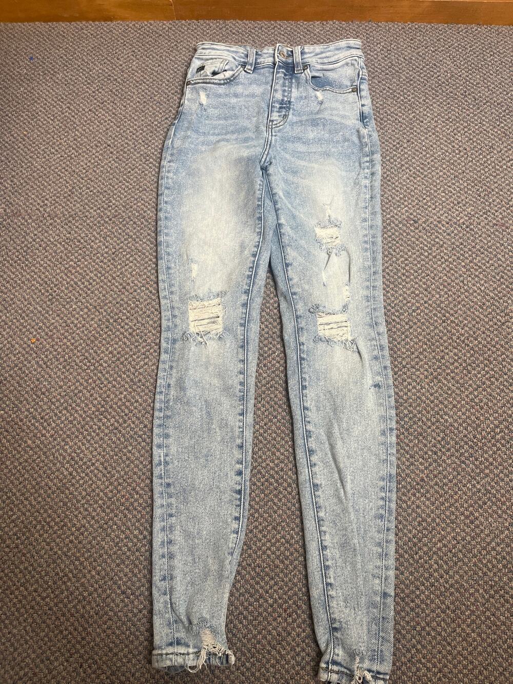 KANCAN Women's 3/25 Cropped Distressed Jeans KC9235L